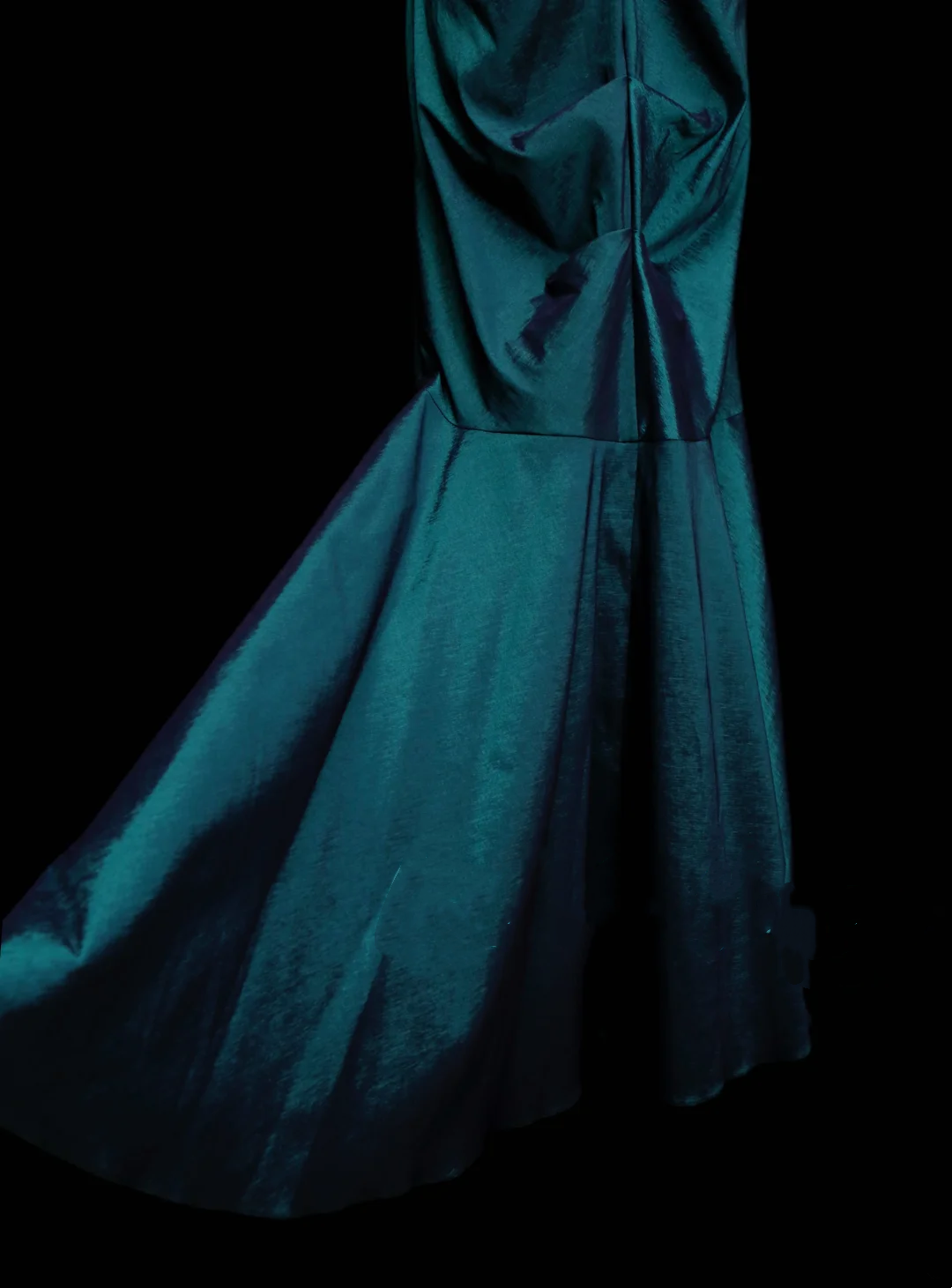 Stunning Mermaid V Neck Blue Satin Pleated Long Prom Dresses Evening Outfits Formal Dress OB050