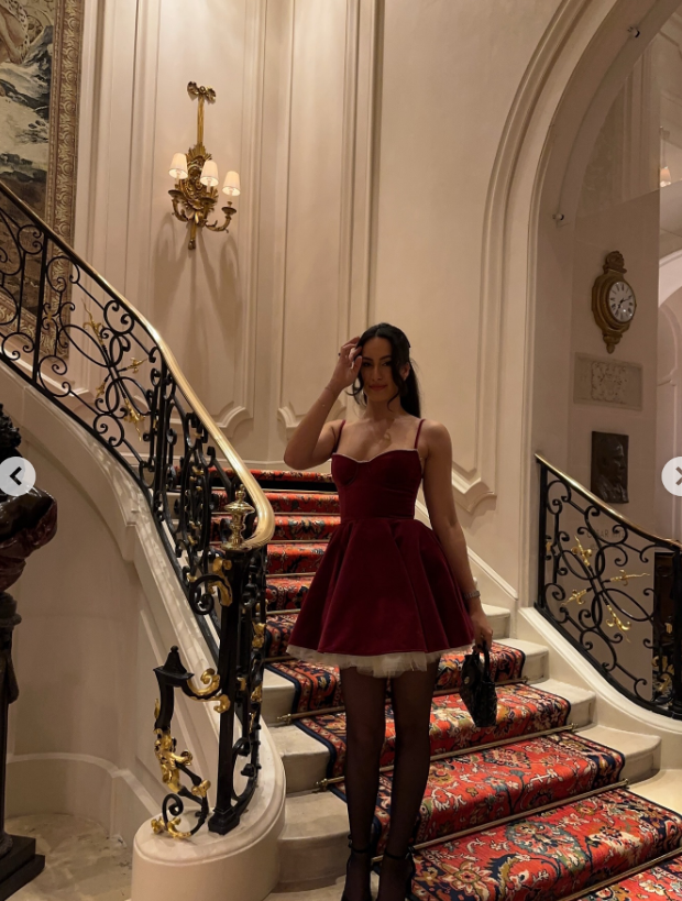 Simple Ball Gown Spaghetti Straps Burgundy Velvet Short 16th Birthday Dress Homecoming Dresses Cocktail Gown DH3259