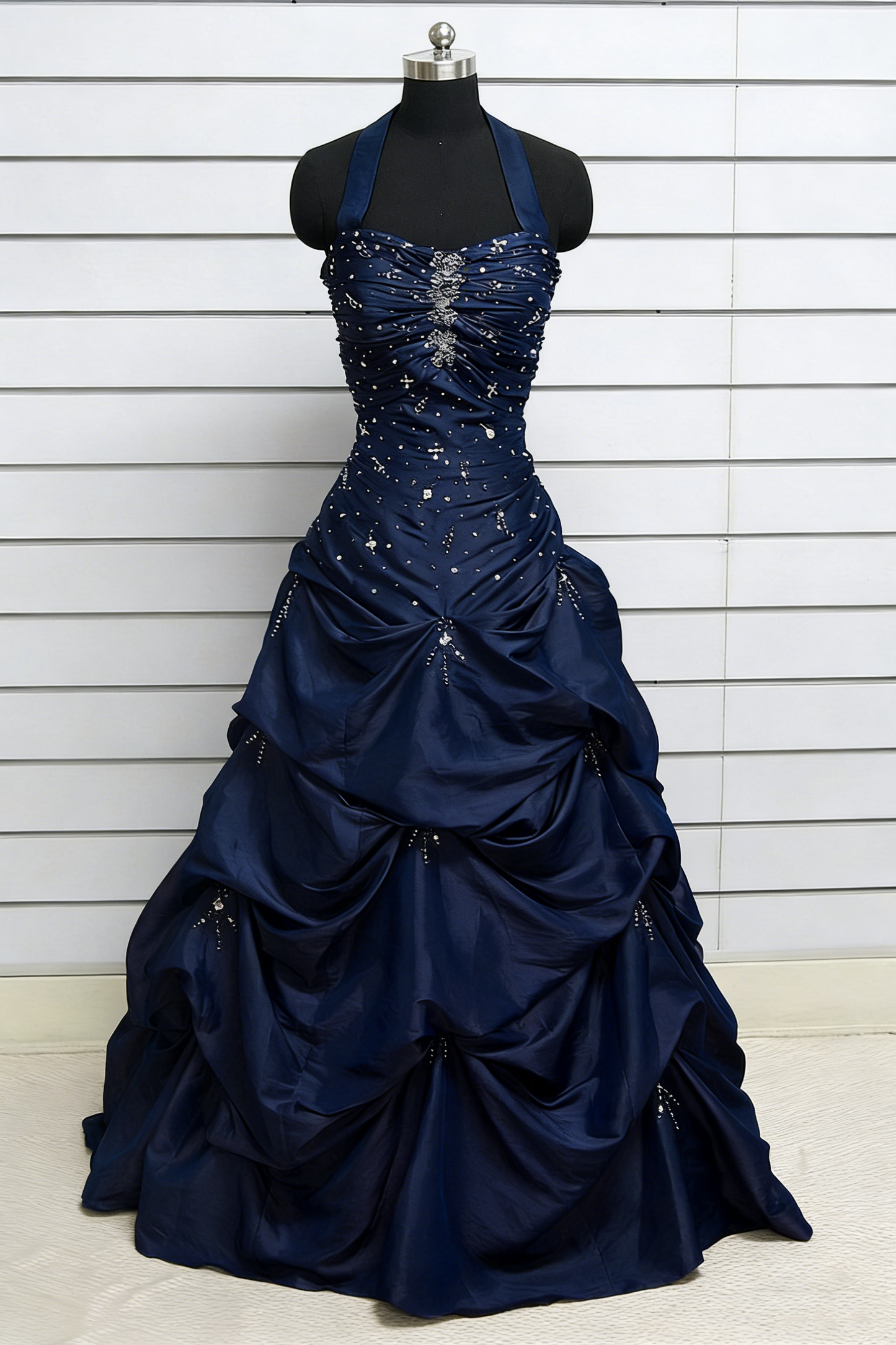 Pretty Ball Gown Halter Grape Prom Dresses Formal Dress 18th Birthday Outfits Prom Gown RA032