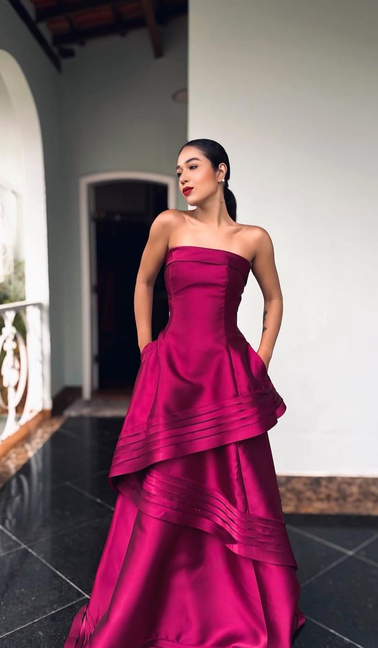 Ethereal Ball Gown Strapless Fuchsia Satin Prom Dresses Long Party Dress 18th Birthday Outfit Graduation Dress RB1000