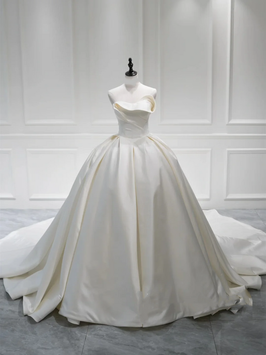 Dream Ball Gown Strapless White Satin Pleated Wedding Dress Styles Long Fairytale Brides Gown Wedding Dresses Ideas RB1054