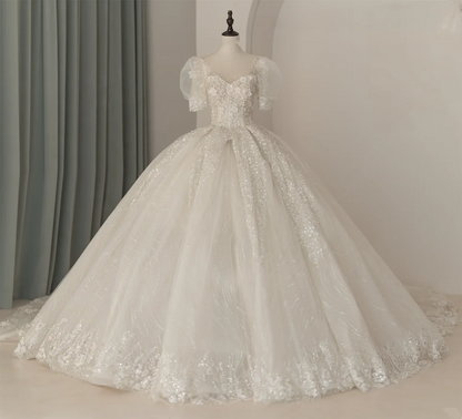 Modest Ball Gown V Neck Sequin Short Puffy Sleeves White Floral Bling Fitted Wedding Dress Styles Long Bridal Gown Wedding Gowns RB1069