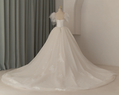 Dreamy Ball Gown Straps White Fitted Lace Ruffles Corset Wedding Dress Bridal Gowns Wedding Dresses With Train RB1071