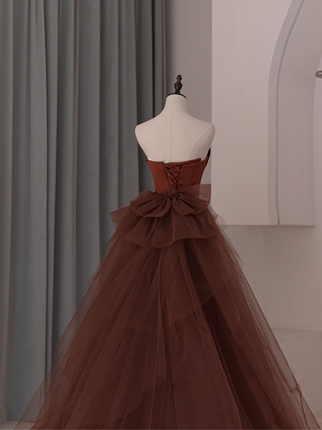 Modest Trendy Mermaid Strapless Rust Red Satin Pleated Prom Dresses Style Long Senior High School Party Dress RB1076