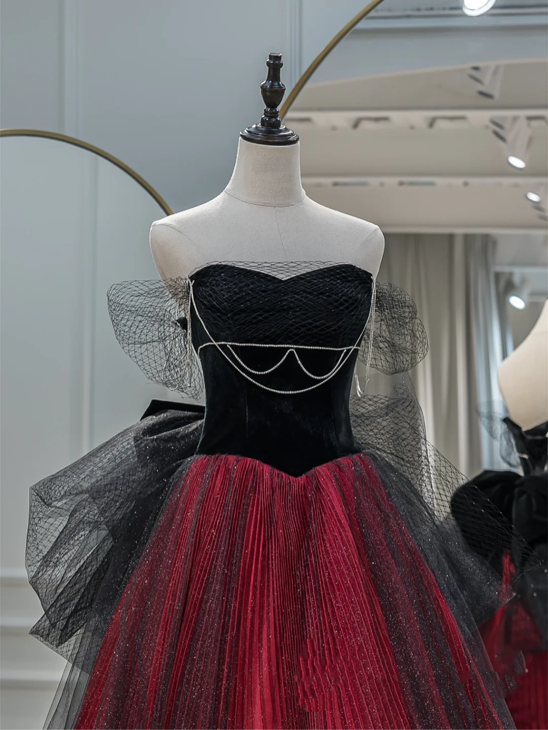 Modest Ball Gown Sweetheart Burgundy Black Tulle Prom Dresses Long Party Dress Birthday Outfit Teenagers Graduation Dress RB1079