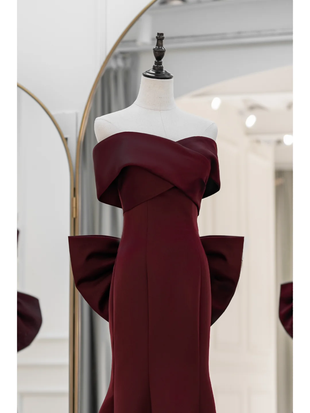 Modest Mermaid Trumpet Off The Shoulder Burgundy Satin Prom Dresses Long Party Dress Birthday Outfit Teenagers Graduation Dress RB1092