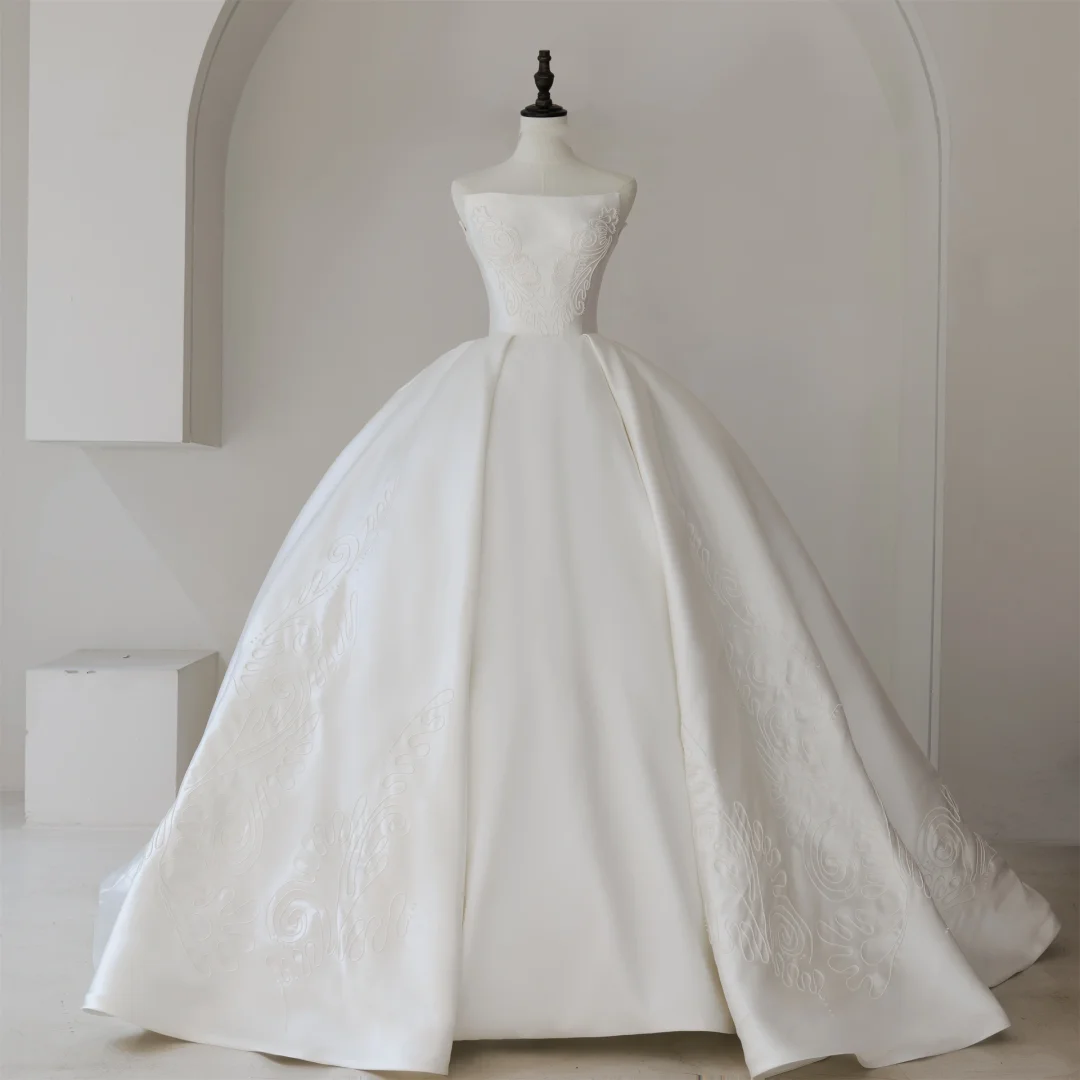 Elegant Modest Ball Gown Strapless Fitted White Appliques Corset Wedding Dress Styles Long Bridal Gowns Wedding Dresses RB1113