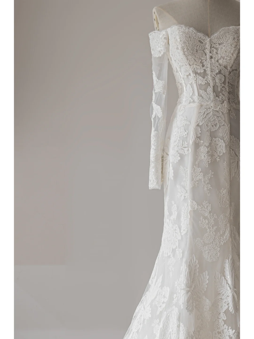 Modest Mermaid Off The Shoulder Long Sleeves Fitted Lace Corset Wedding Dress Long Bridal Gown Wedding Gowns RB1123