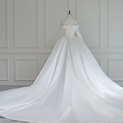 Modest Ball Gown Off The Shoulder White Long Sleeves Fitted Satin Corset Wedding Dress Long Bridal Gown Wedding Gowns RB1190