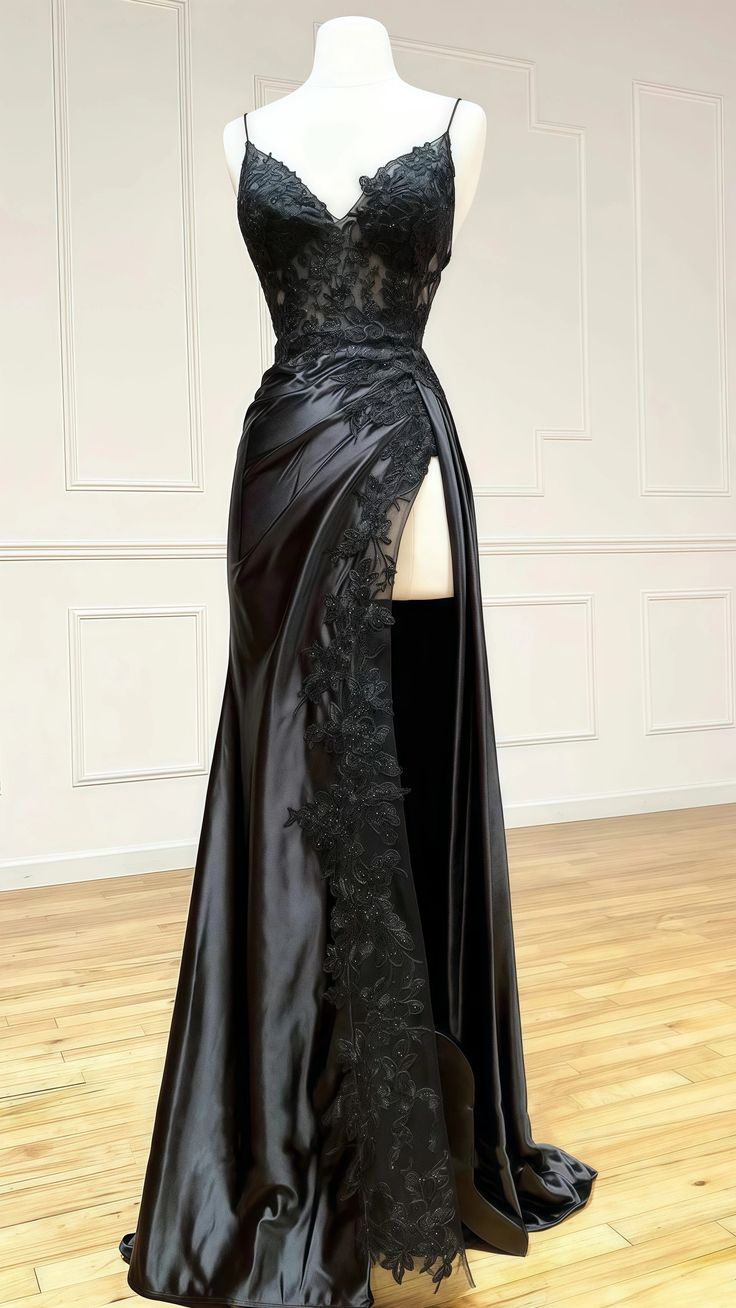 Sexy Mermaid Spaghetti Straps Black Lace Slit Long Prom Dresses Inspiration Party Dress 21st Birthday Outfit Graduation Dress RB1197