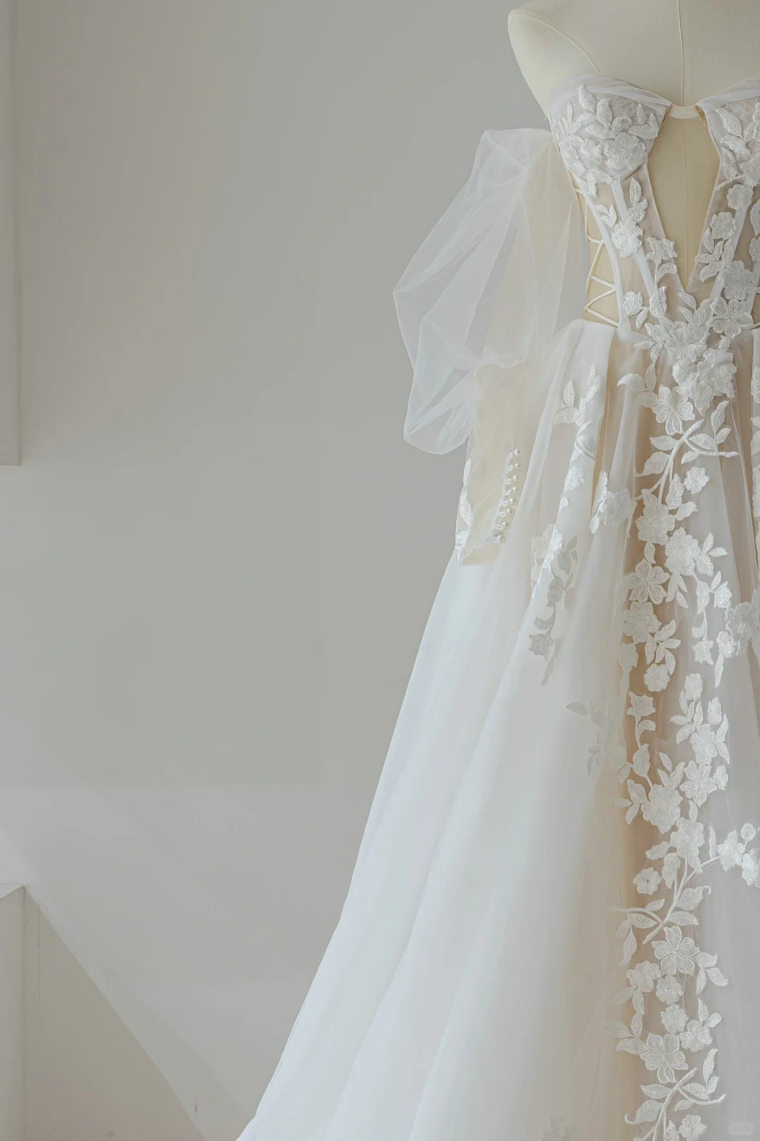 Cute Ball Gown Sweetheart With Long Sleeves Fitted Lace Corset Wedding Dress Long Bridal Gown Wedding Dresses RB1208