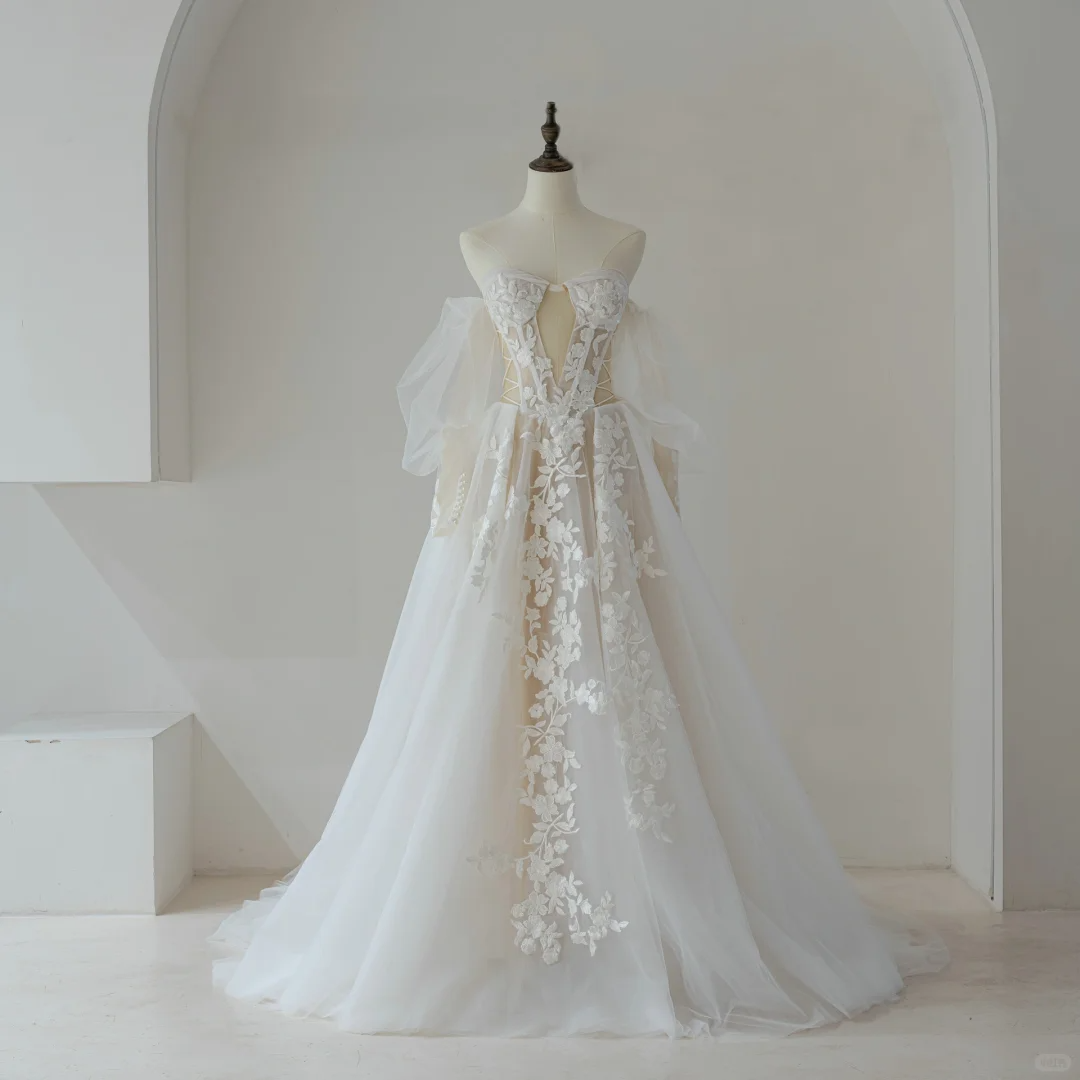 Cute Ball Gown Sweetheart With Long Sleeves Fitted Lace Corset Wedding Dress Long Bridal Gown Wedding Dresses RB1208