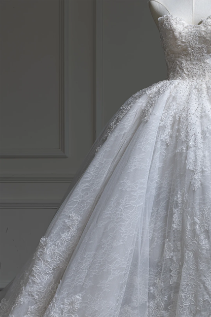 Charming Ball Gown Sweetheart White Fitted Lace Corset Wedding Dress Long Bridal Gown Wedding Dresses RB1213