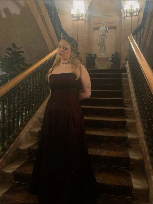 Vintage A Line Spaghetti Straps Burgundy Sequin Long Prom Dresses Inspiration Party Dress Graduation Gown RB1282