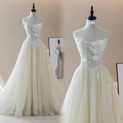 Simple Ball Gown Strapless Sleeveless Lace Fitted Long Wedding Dress Bridal Gown Wedding Dresses RB1605