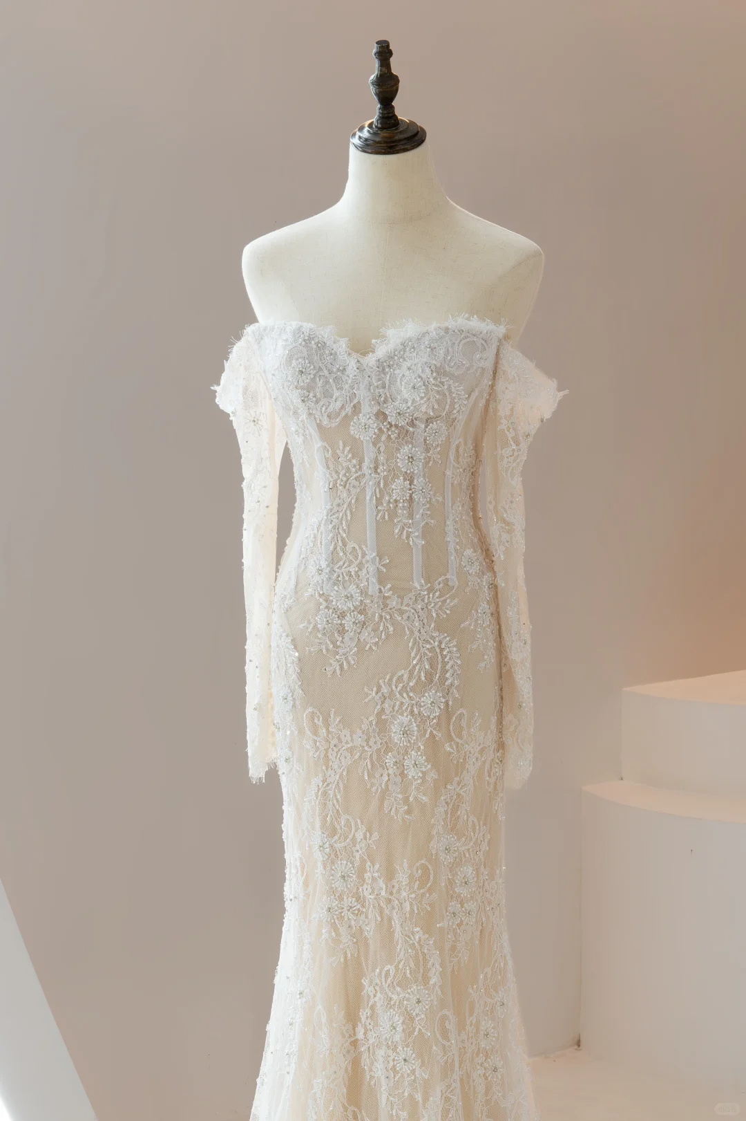 Stunning Mermaid Off The Shoulder Fitted Corset Lace Long Sleeve Wedding Dress Bridal Gown Wedding Gowns RB1612