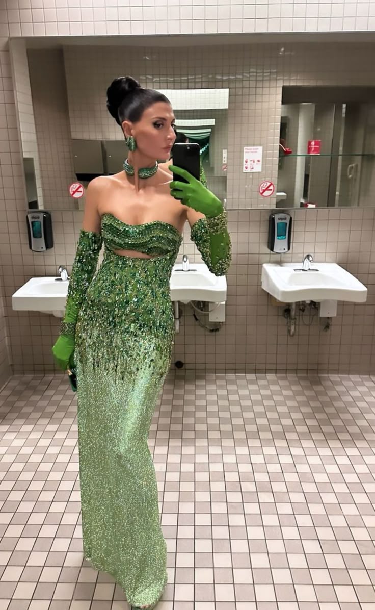 Sexy Mermaid Sweetheart Green Sequin Beads Prom Dresses Impress Sweet 16 Birthday Outfits Prom Gown RB1674