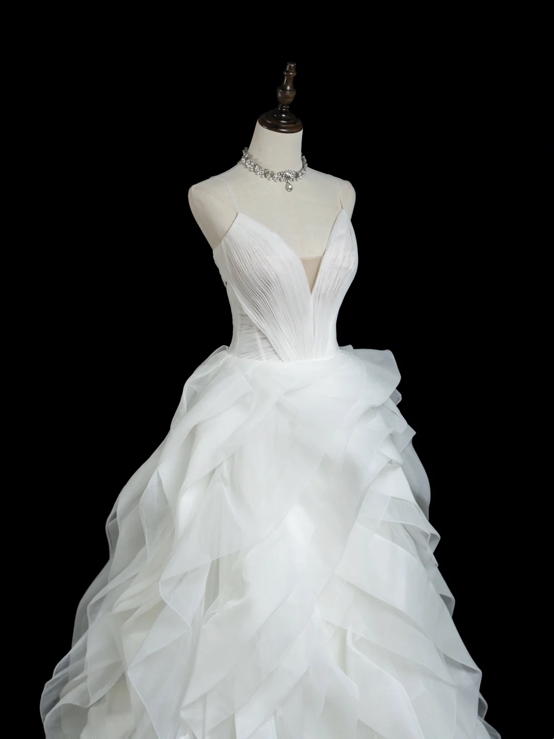 Vintage Ball Gown Spaghetti Strap Sleeveless White Fitted Long Wedding Dress Bride Gown Wedding Dresses RB1852