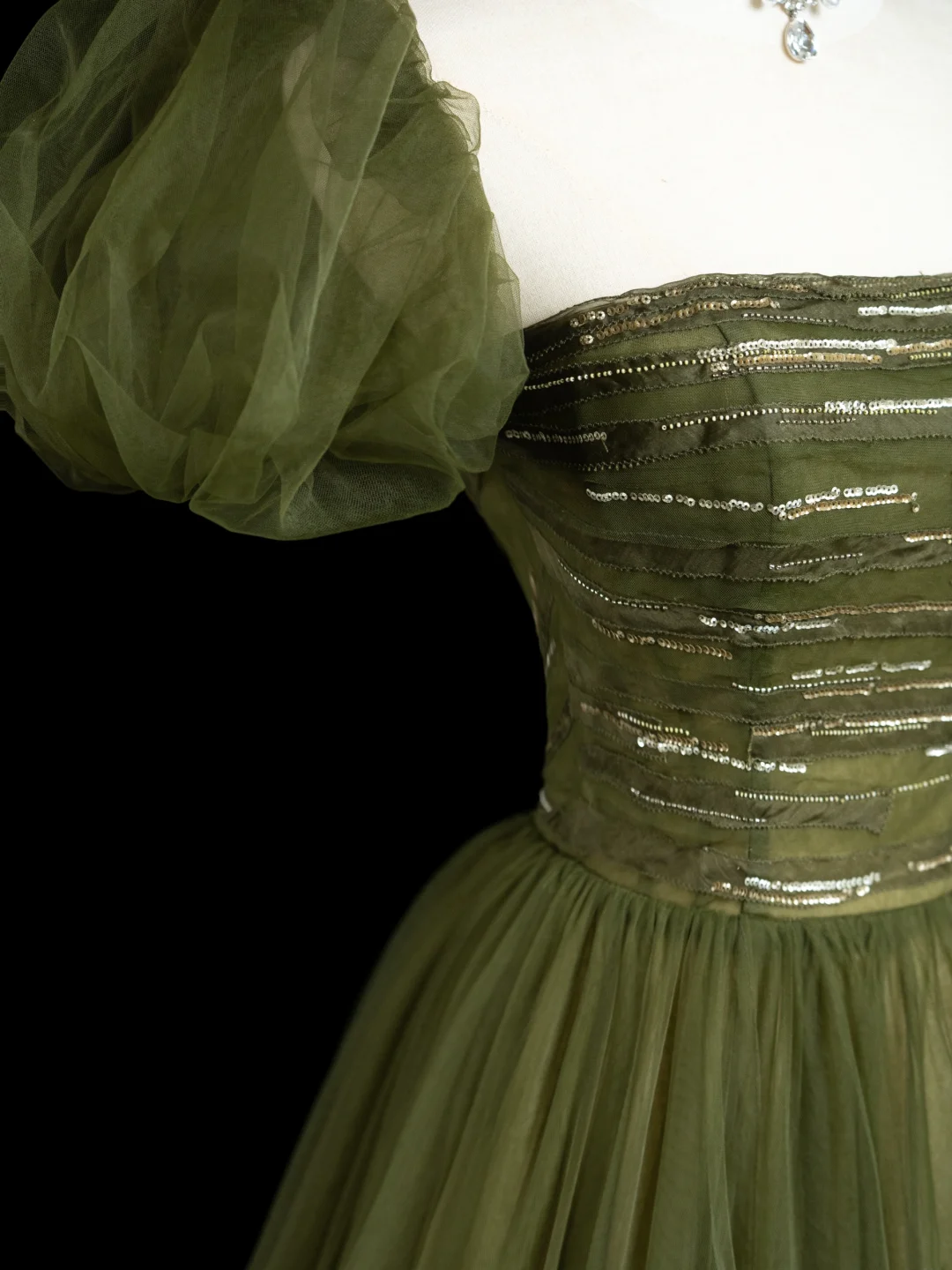 Retro A line Strapless Tulle Olive Green Tulle Long Prom Dresses Impress 18th Birthday Outfits Prom Gown RB1854