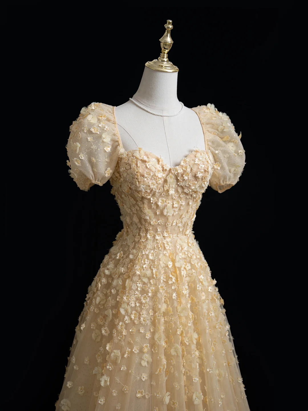 Princess A Line Square Neck Gold Tulle Flowers Long Prom Dresses Impress 20th Birthday Outfits Prom Gown RB1875