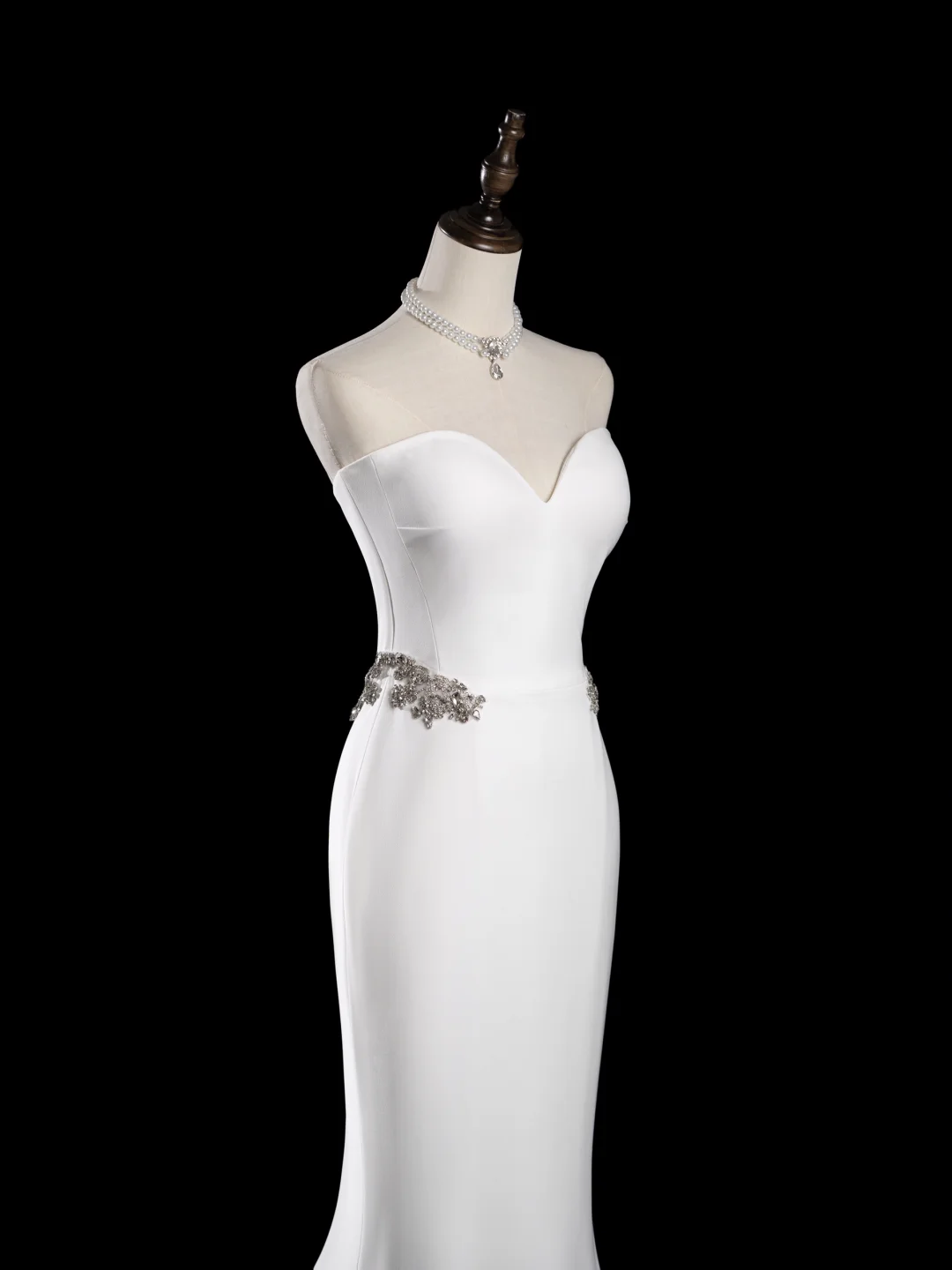 Timeless Mermaid Sweetheart Sleeveless Satin Fitted Long Wedding Dress Bride Gown Wedding Dresses RB1880