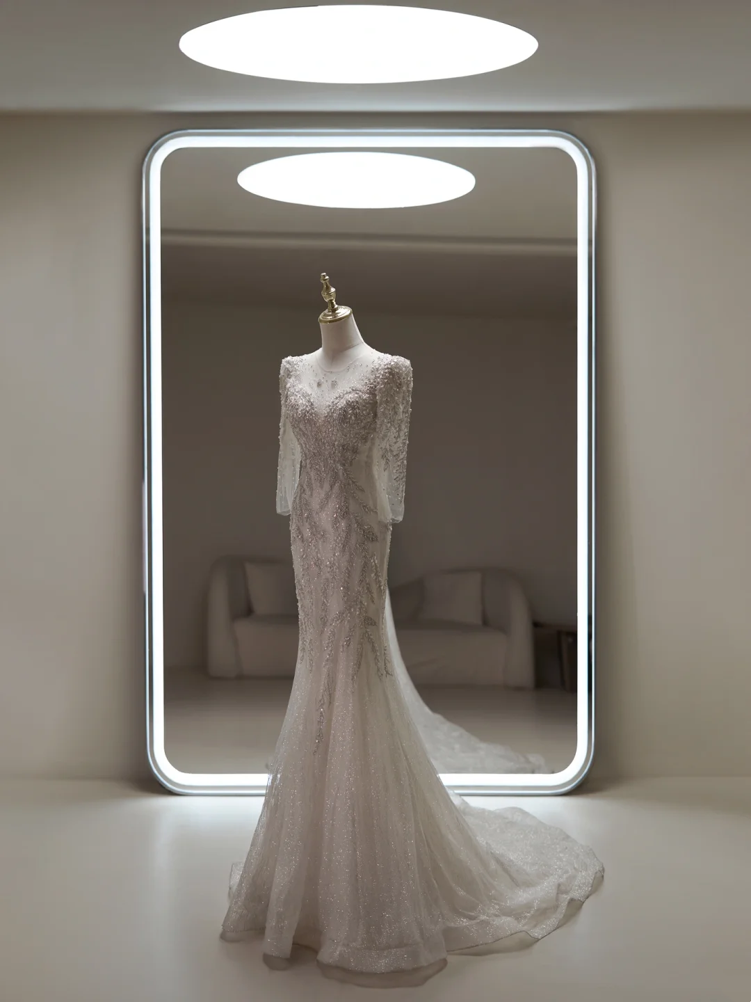 Princess Mermaid Scoop Neck Long Sleeve Sequin Lace Fitted Long Wedding Dress Bridal Gown White Wedding Dresses RB1898