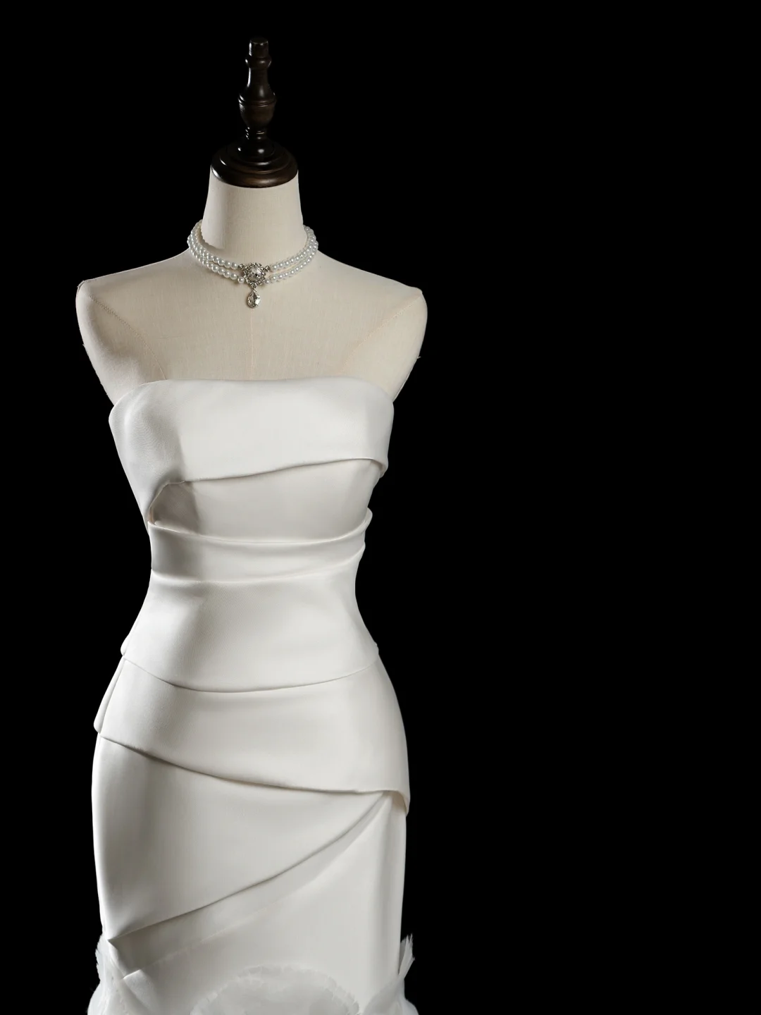 Vintage Mermaid Strapless Sleeveless White Fitted Pleated Long Wedding Dress Bride Gown Wedding Dresses RB1940