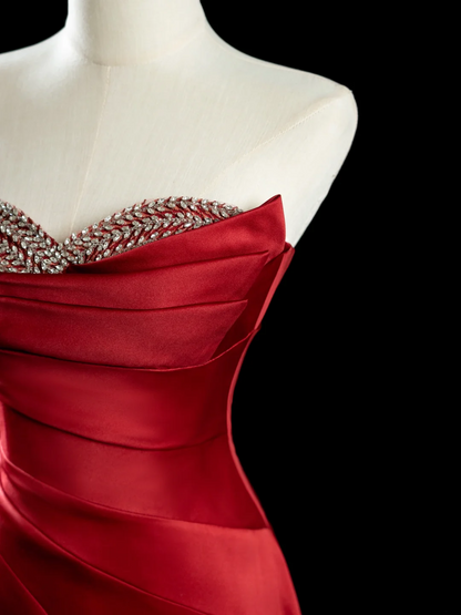 Chic Ball Gown Sweetheart Red Satin Beads Senior Aesthetic Prom Dresses Prom Gowns Formal Outfits Graduation Dress RB1946