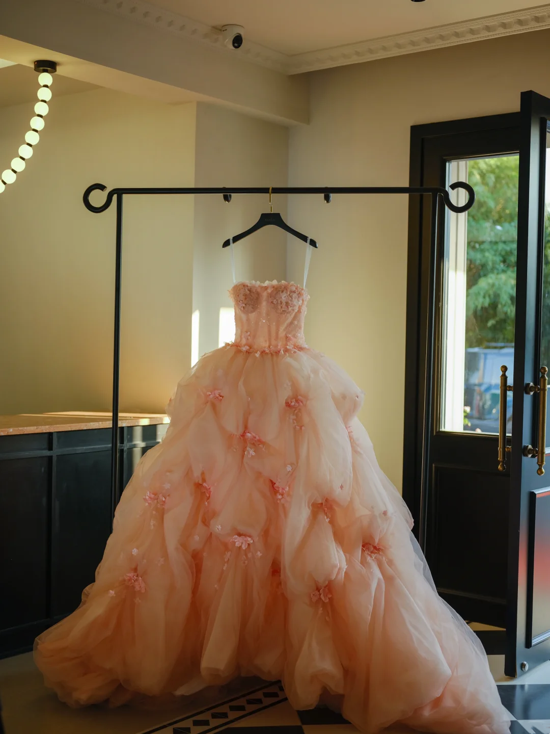 Cute Ball Gown Strapless Blush Pink Tulle Flowers Long Quinceanera Dress Sweet 15 16 Dresses RB2019