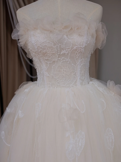 Princess Ball Gown Strapless Sleeveless Lace Fitted Corset Tulle Wedding Dress Bride Gowns White Wedding Dresses RB2024