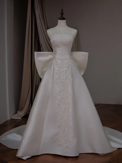 Princess Ball Gown Strapless Sleeveless With Bow Satin Fitted Corset Long Wedding Dress Bride Gowns White Wedding Dresses RB2033