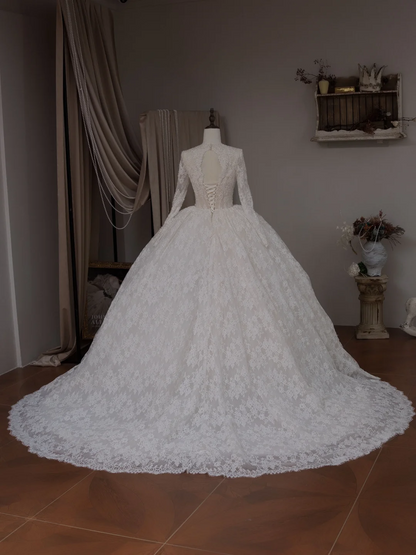 Simple Ball Gown V Neck Long Sleeve Lace Fitted Corset Long Wedding Dress Bride Gowns White Wedding Dresses RB2039