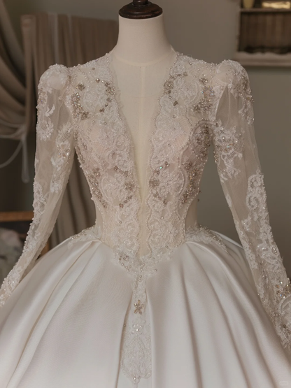 Unique Ball Gown V Neck Long Sleeve Lace Fitted Corset Long Wedding Dress Bride Gowns White Wedding Dresses RB2040