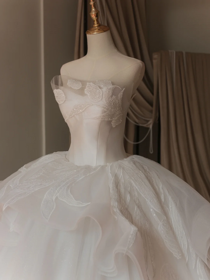 Ethereal Ball Gown Strapless Sleeveless Tulle Fitted Corset Long Wedding Dress Bride Gowns Lace Wedding Dresses RB2041