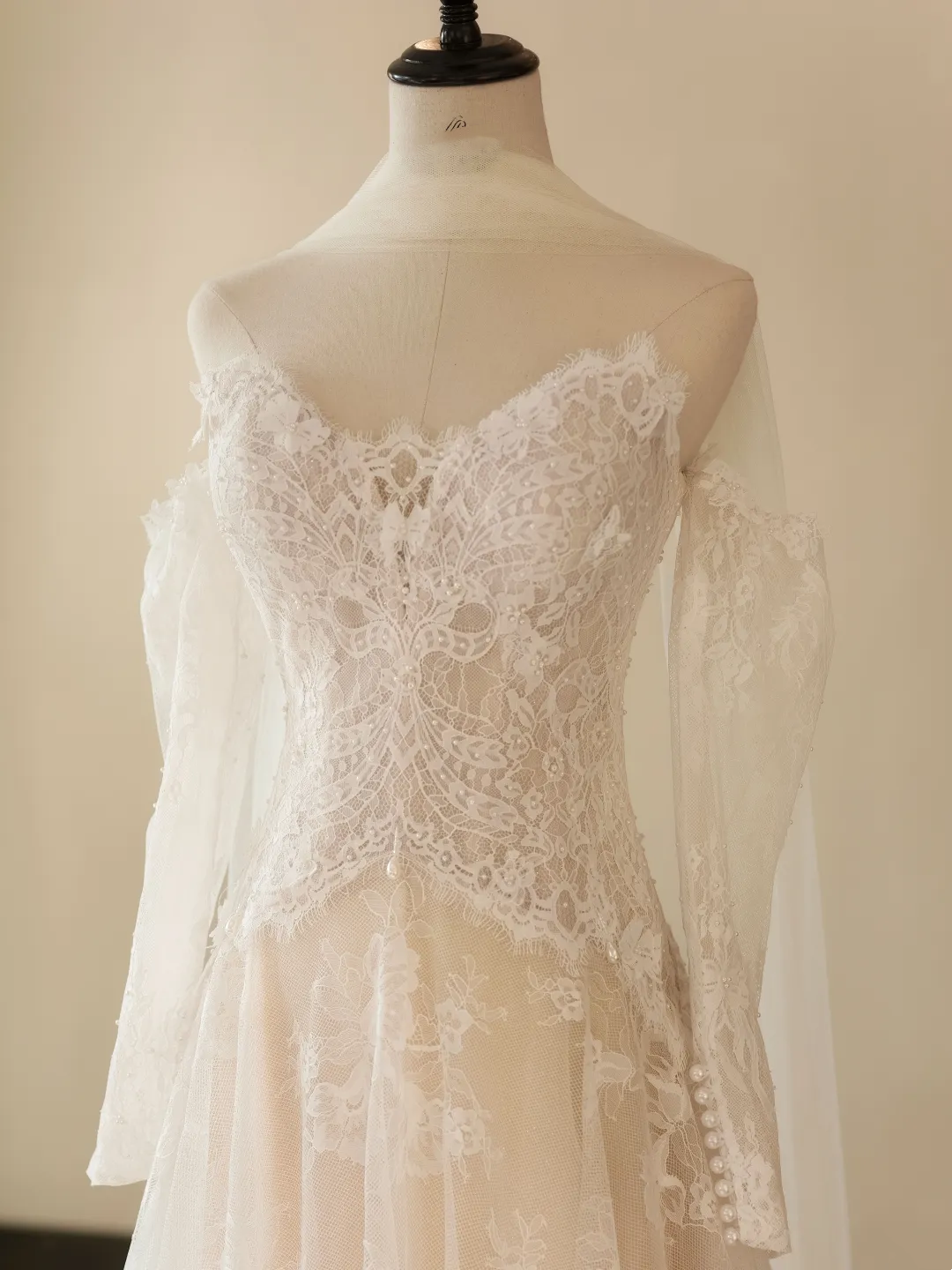 Princess Mermaid Off The Shoulder Long Sleeve Lace Fitted Corset Long Wedding Dress Bride Gowns White Wedding Dresses RB2036