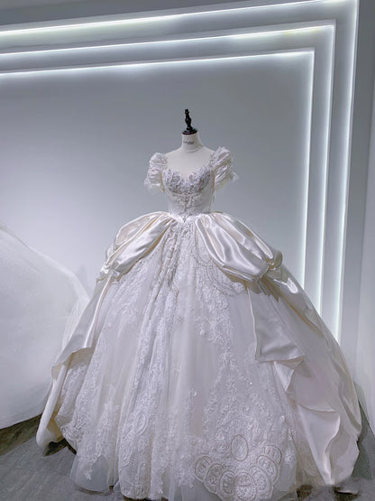 Luxury Ball Gown Sweetheart Satin Tulle Lace Wedding Dress With Sleeves Fairytale Autumn Wedding Dresses RB2825