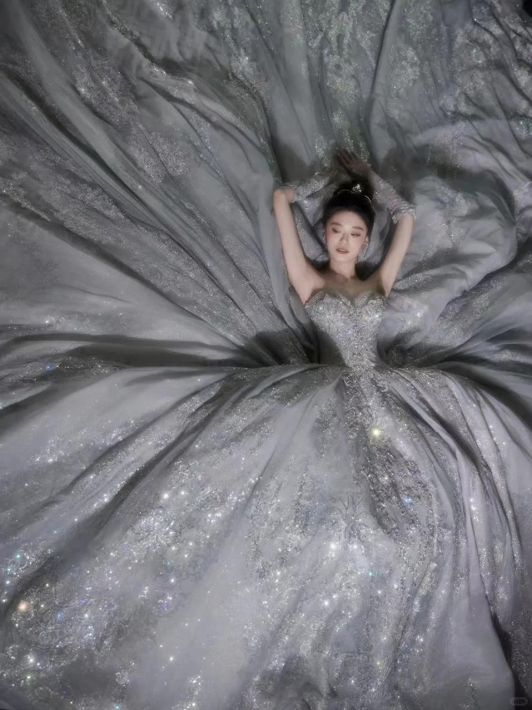 Luxury Ball Gown Sweetheart Sequin Lace Wedding Dress Fairytale Long Wedding Dresses RB2844