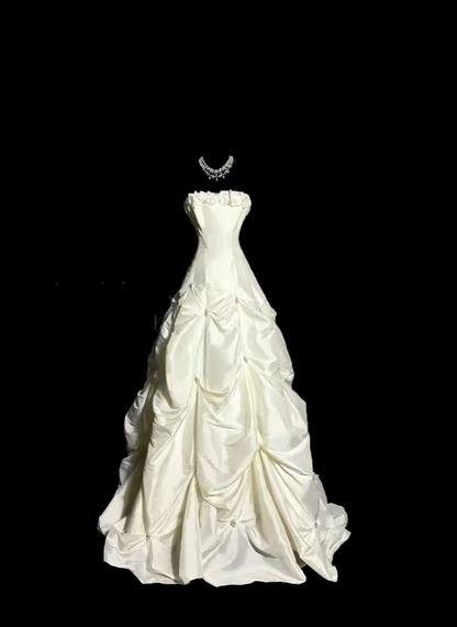 Unique Wedding Dresses Ball Gown Strapless Ivory With Ruffles Beaded Long Brides Gown N3426