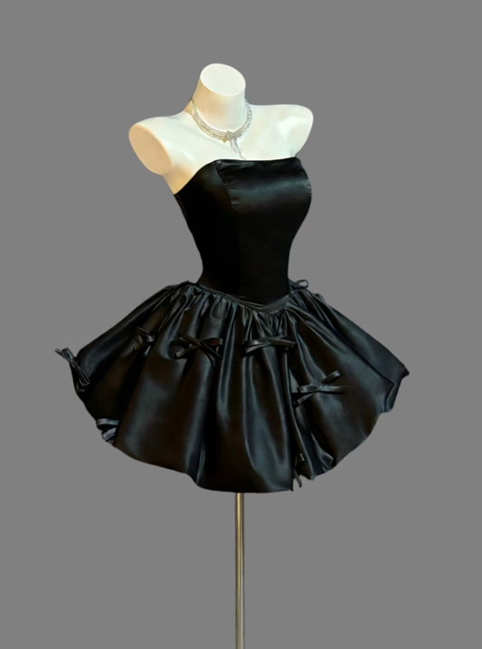 Pretty Ball Gown Strapless Little Black Dress For Women Girls Teens Graduation Inspo Short 16th Birthday Outfits With Bow Homecoming Dresses RB3092