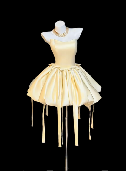 Pretty Ball Gown Sweetheart Yellow Satin For Women Girls Teens Graduation Inspo Short 15th Birthday Outfits Homecoming Dresses RB3106