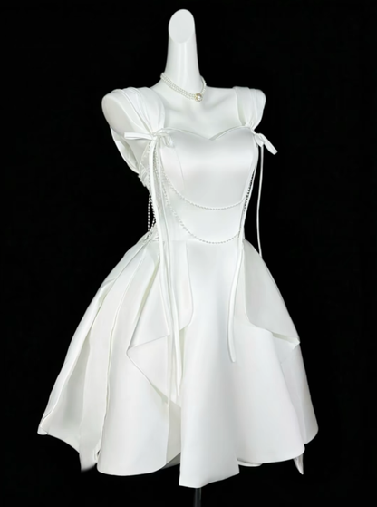 Charming Ball Gown Sweetheart White Satin Mini University Ideas Homecoming Dress Inspo Short Birthday Dresses Senior Graduation Outfit RB7043
