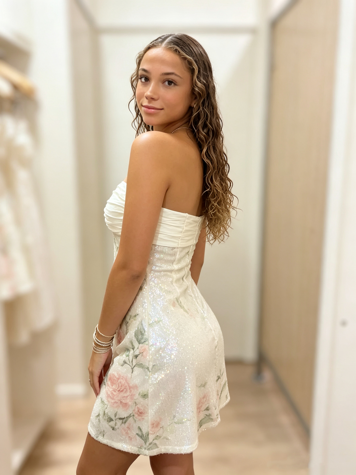 Shiny A Line Sweetheart Champagne Floral Spring dress Sequin Short Homecoming 21th 16th Birthday Cocktail Ideas Outfits RB8305