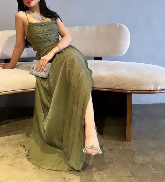 Gorgeous Spaghetti Strap Tulle A-Line Bridesmaid Dresses Long Prom Dresses for Events RF0398