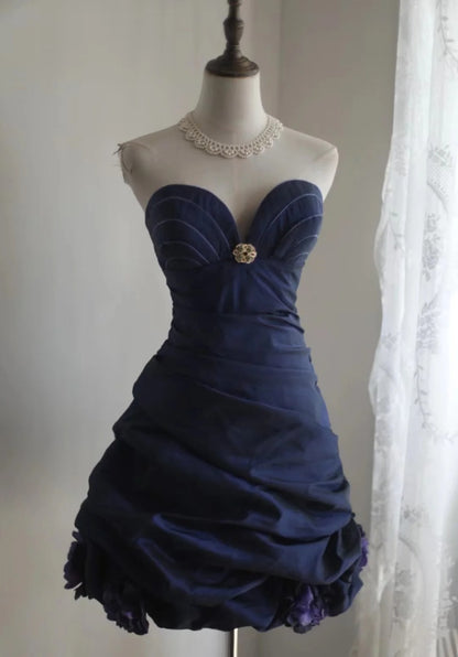 Elegant Navy Sweetheart Neck Satin Short Prom Dress Homecoming Dress RF0401
