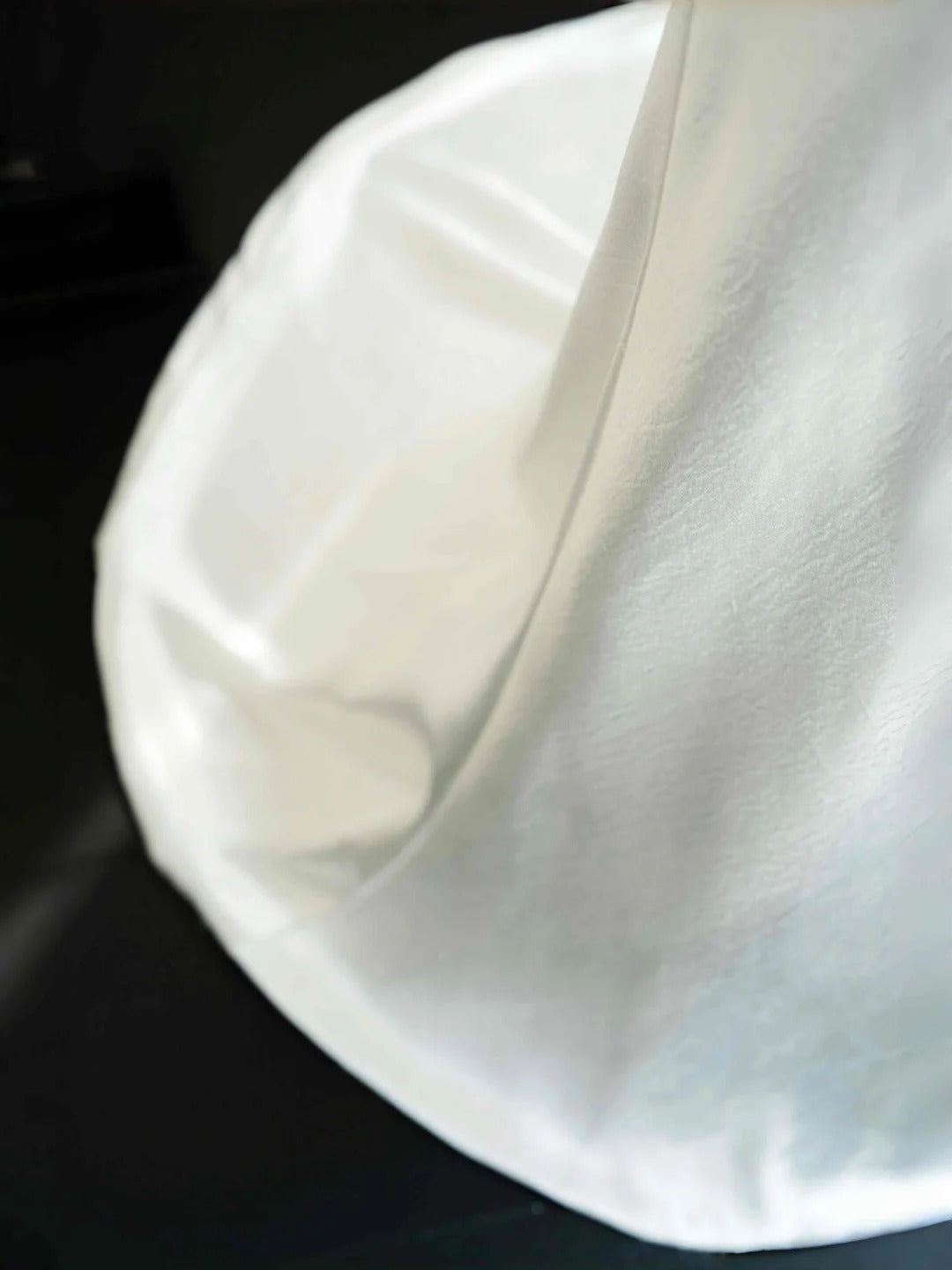 Elegant White Scoop Neck Satin Mermaid Evening Dress- RF0461
