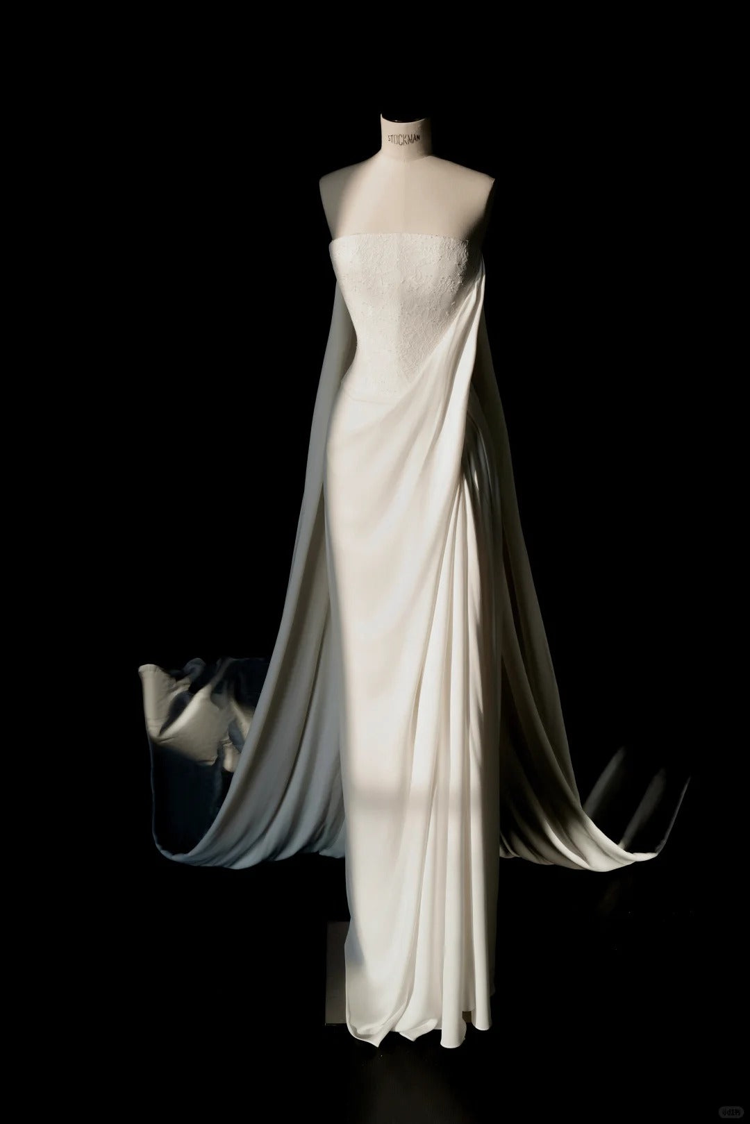 Elegant White Chiffon Strapless Sheath Train Wedding Dress Formal Evening Dress RF0494