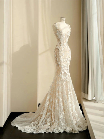 Elegant White Spaghetti Straps Tulle Embroidered Applique Mermaid Train Wedding Dress RF0513