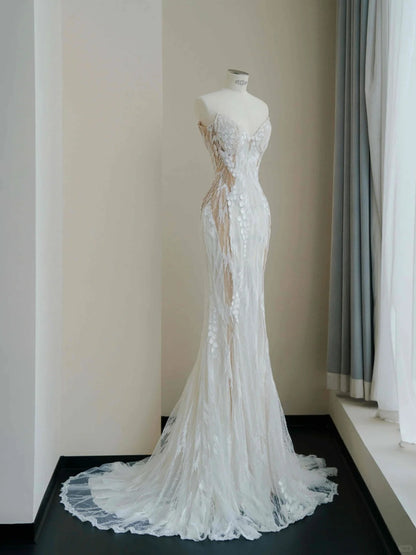 Elegant White Strapless Tulle Beaded Mermaid Wedding Dress with Appliques RF0516