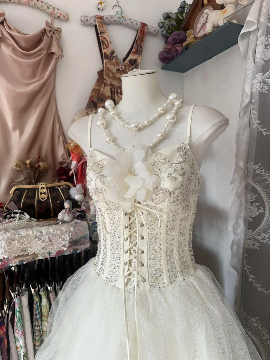 Glam White Spaghetti Strap A-Line Tulle Layered Wedding Dress RF0524