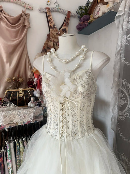 Glam White Spaghetti Strap A-Line Tulle Layered Wedding Dress RF0524